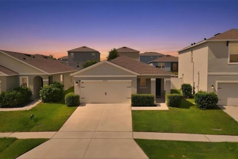 Villa ou maison à Leesburg, Floride 3 chambres, 152.82 m2 № 2096197