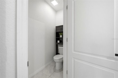 House in Leesburg, Florida 3 bedrooms, 152.82 sq.m. № 2096197 - photo 12