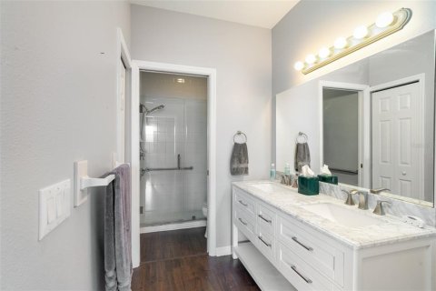 Duplex in Ruskin, Florida 2 bedrooms, 121.14 sq.m. № 1885961 - photo 14