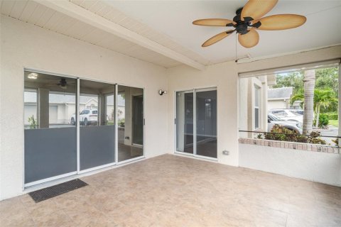 Duplex in Ruskin, Florida 2 bedrooms, 121.14 sq.m. № 1885961 - photo 27