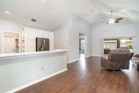 Duplex in Ruskin, Florida 2 bedrooms, 121.14 sq.m. № 1885961 - photo 6