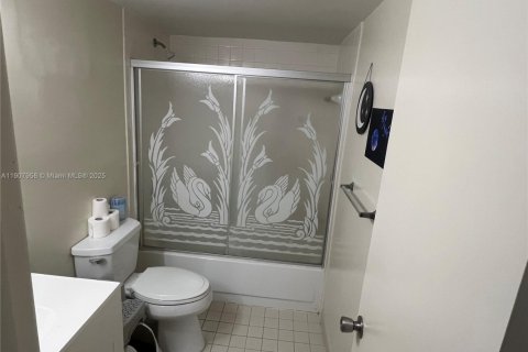 Copropriété à louer à Homestead, Floride: 2 chambres, 90.12 m2 № 1967723 - photo 15