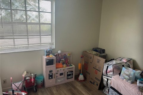 Copropriété à louer à Homestead, Floride: 2 chambres, 90.12 m2 № 1967723 - photo 13