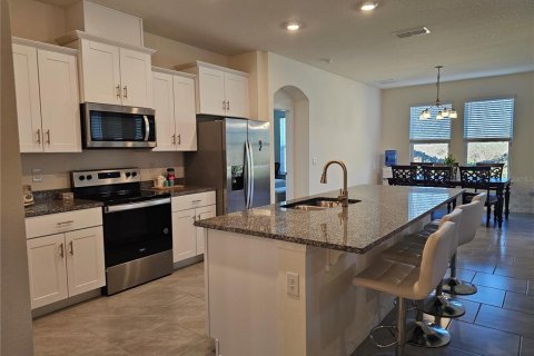 Villa ou maison à vendre à Kissimmee, Floride: 4 chambres, 199 m2 № 2104387 - photo 9