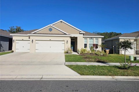 House in Kissimmee, Florida 4 bedrooms, 199 sq.m. № 2104387