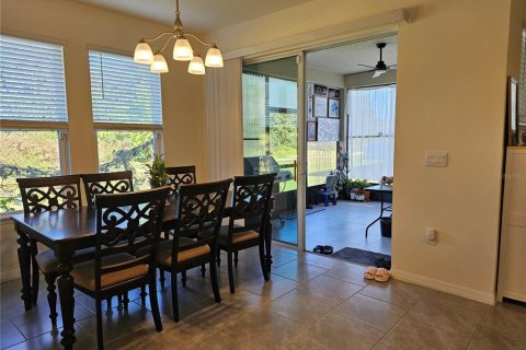 Villa ou maison à vendre à Kissimmee, Floride: 4 chambres, 199 m2 № 2104387 - photo 15