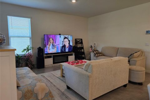 Villa ou maison à vendre à Kissimmee, Floride: 4 chambres, 199 m2 № 2104387 - photo 6