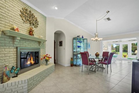 House in Lake Wales, Florida 3 bedrooms, 208.94 sq.m. № 2093837 - photo 10