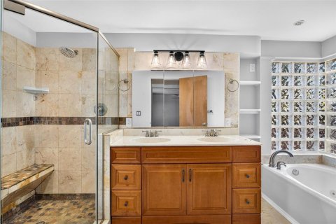 Villa ou maison à vendre à Ruskin, Floride: 2 chambres, 97.36 m2 № 2425916 - photo 30