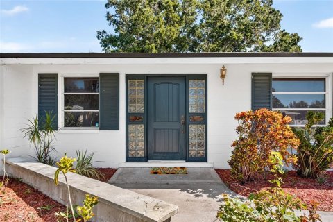 Villa ou maison à vendre à Ruskin, Floride: 2 chambres, 97.36 m2 № 2425916 - photo 4