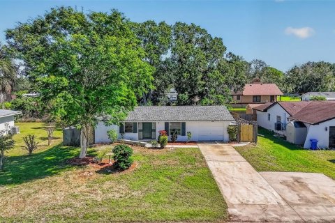 Villa ou maison à vendre à Ruskin, Floride: 2 chambres, 97.36 m2 № 2425916 - photo 2