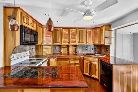 Villa ou maison à vendre à Ruskin, Floride: 2 chambres, 97.36 m2 № 2425916 - photo 18