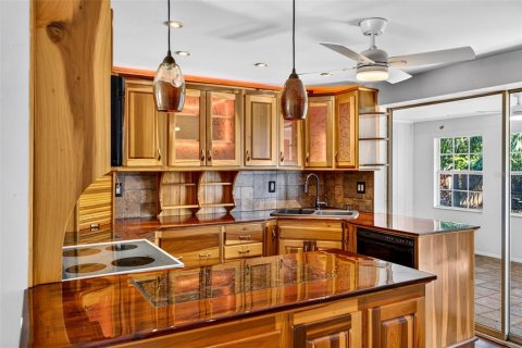 Villa ou maison à vendre à Ruskin, Floride: 2 chambres, 97.36 m2 № 2425916 - photo 17