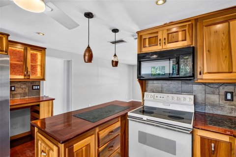 Villa ou maison à vendre à Ruskin, Floride: 2 chambres, 97.36 m2 № 2425916 - photo 20