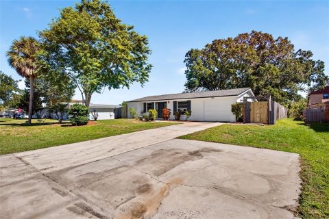 Villa ou maison à vendre à Ruskin, Floride: 2 chambres, 97.36 m2 № 2425916 - photo 6