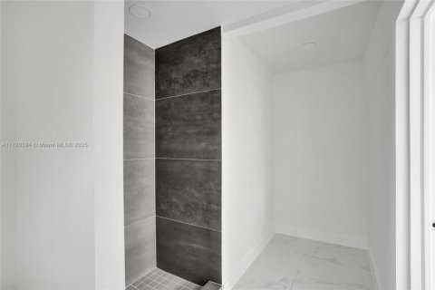 Casa en venta en North Miami, Florida, 3 dormitorios, 105.91 m2 № 1874679 - foto 28