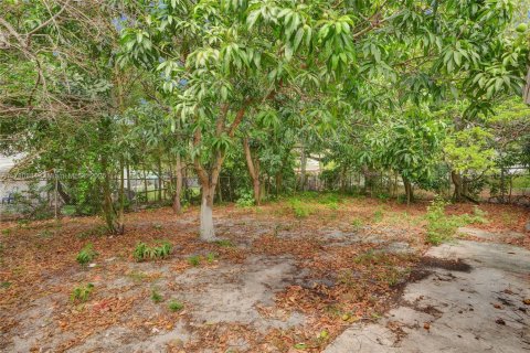 Casa en venta en North Miami, Florida, 3 dormitorios, 105.91 m2 № 1874679 - foto 29