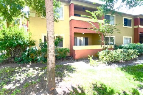 Condominio en alquiler en Casselberry, Florida, 2 dormitorios, 104.61 m2 № 1908492 - foto 2