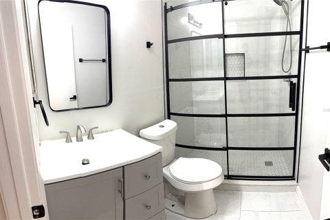 Condominio en alquiler en Casselberry, Florida, 2 dormitorios, 104.61 m2 № 1908492 - foto 11