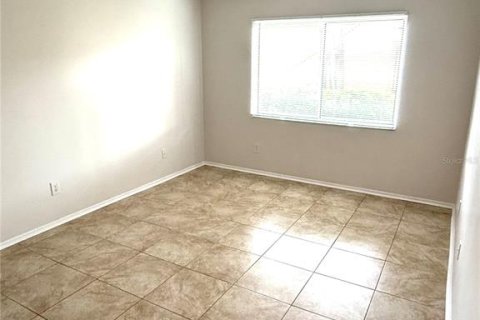 Condo in Casselberry, Florida, 2 bedrooms  № 1908492 - photo 16