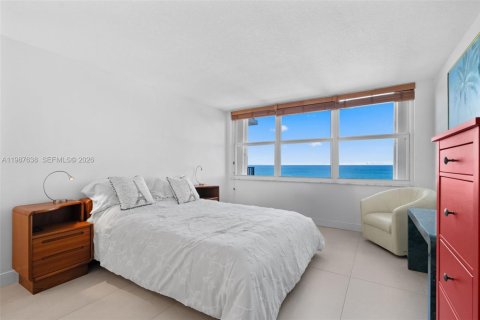 Copropriété à vendre à Hollywood, Floride: 1 chambre, 91.04 m2 № 2048979 - photo 19