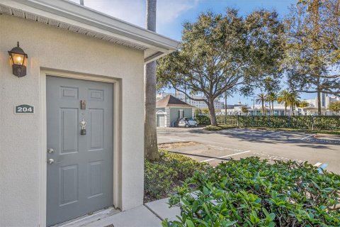 Condominio en venta en Celebration, Florida, 2 dormitorios, 129.13 m2 № 2236593 - foto 10