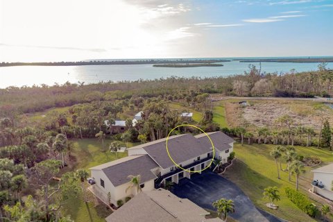 Copropriété à vendre à Englewood, Floride: 2 chambres, 88.26 m2 № 2144175 - photo 4