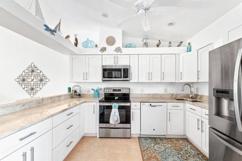 Copropriété à vendre à Englewood, Floride: 2 chambres, 88.26 m2 № 2144175 - photo 20