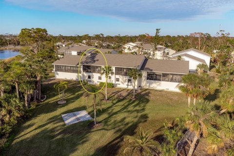 Copropriété à vendre à Englewood, Floride: 2 chambres, 88.26 m2 № 2144175 - photo 6