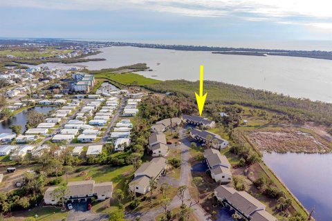 Copropriété à vendre à Englewood, Floride: 2 chambres, 88.26 m2 № 2144175 - photo 3