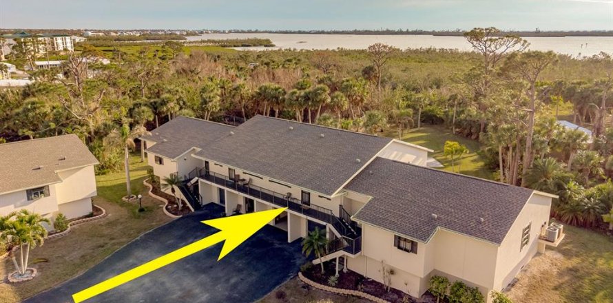 Condo à Englewood, Floride, 2 chambres № 2144175