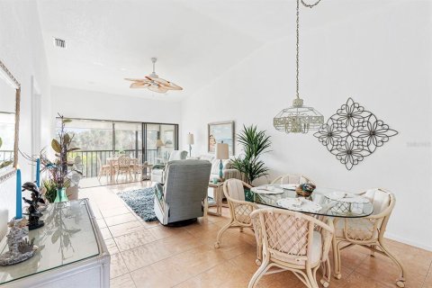 Copropriété à vendre à Englewood, Floride: 2 chambres, 88.26 m2 № 2144175 - photo 15