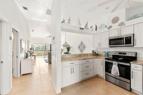 Copropriété à vendre à Englewood, Floride: 2 chambres, 88.26 m2 № 2144175 - photo 18