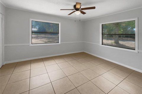 House in Clermont, Florida 2 bedrooms, 121.42 sq.m. № 1649029 - photo 5