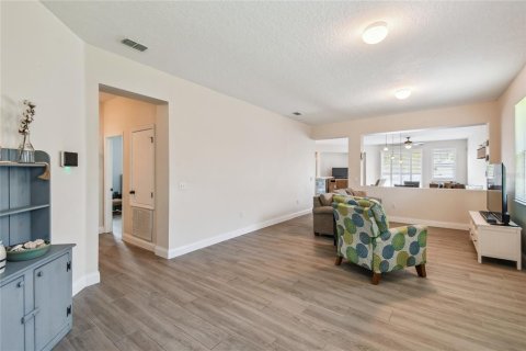 Villa ou maison à vendre à Orlando, Floride: 3 chambres, 173.08 m2 № 1844835 - photo 3