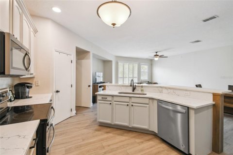 Villa ou maison à vendre à Orlando, Floride: 3 chambres, 173.08 m2 № 1844835 - photo 12