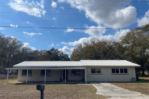 Casa en Winter Haven, Florida 4 dormitorios, 168.62 m2 № 2138024