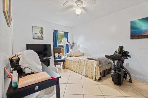 House in DeLand, Florida 3 bedrooms, 174.1 sq.m. № 1734756 - photo 16