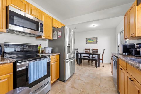 Casa en venta en Homestead, Florida, 3 dormitorios, 106.84 m2 № 1951504 - foto 5