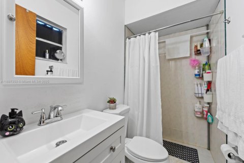 Casa en venta en Homestead, Florida, 3 dormitorios, 106.84 m2 № 1951504 - foto 10