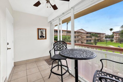 Copropriété à vendre à Hollywood, Floride: 2 chambres, 81.75 m2 № 2245345 - photo 17