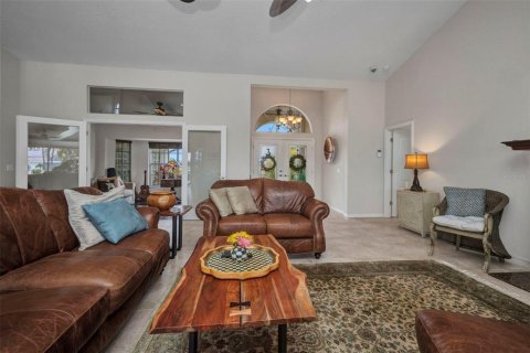 House in Punta Gorda, Florida 4 bedrooms, 275.18 sq.m. № 1786132 - photo 24