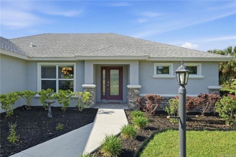 Casa en Hernando, Florida 3 dormitorios, 166.85 m2 № 2131799