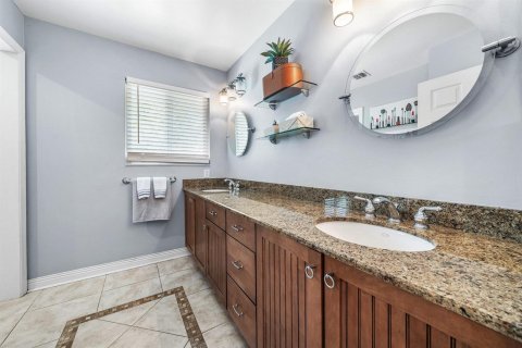 Купить виллу или дом в Юпитер, Флорида 11 комнат, 216.09м2, № 2153620 - фото 29