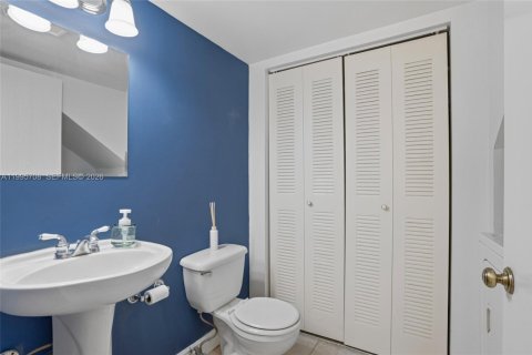 Condominio en venta en Miami, Florida, 2 dormitorios, 120.96 m2 № 2091323 - foto 17