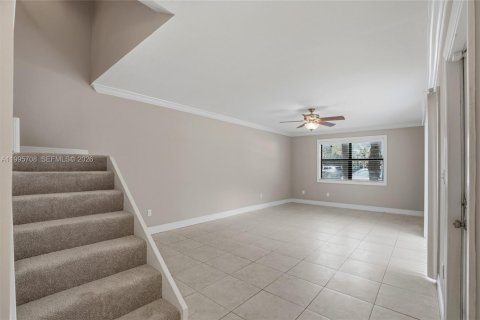 Condominio en venta en Miami, Florida, 2 dormitorios, 120.96 m2 № 2091323 - foto 9