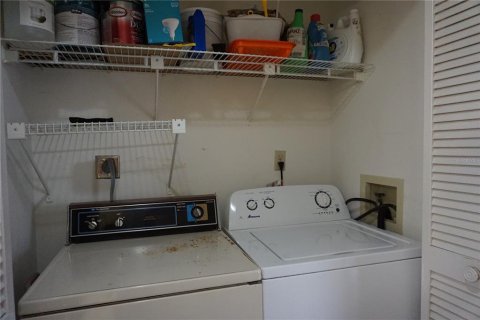Condo in Saint Petersburg, Florida, 2 bedrooms  № 2400322 - photo 22