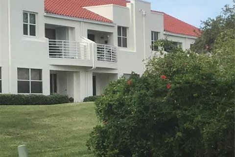 Condo in Saint Petersburg, Florida, 2 bedrooms  № 2400322 - photo 27
