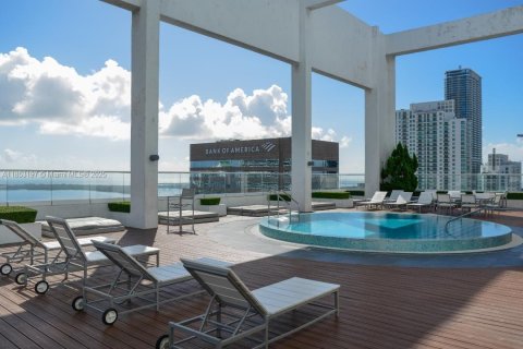 Condo in Miami, Florida, 2 bedrooms  № 1877691 - photo 14