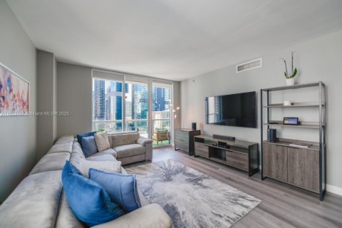 Condo in Miami, Florida, 2 bedrooms  № 1877691 - photo 3